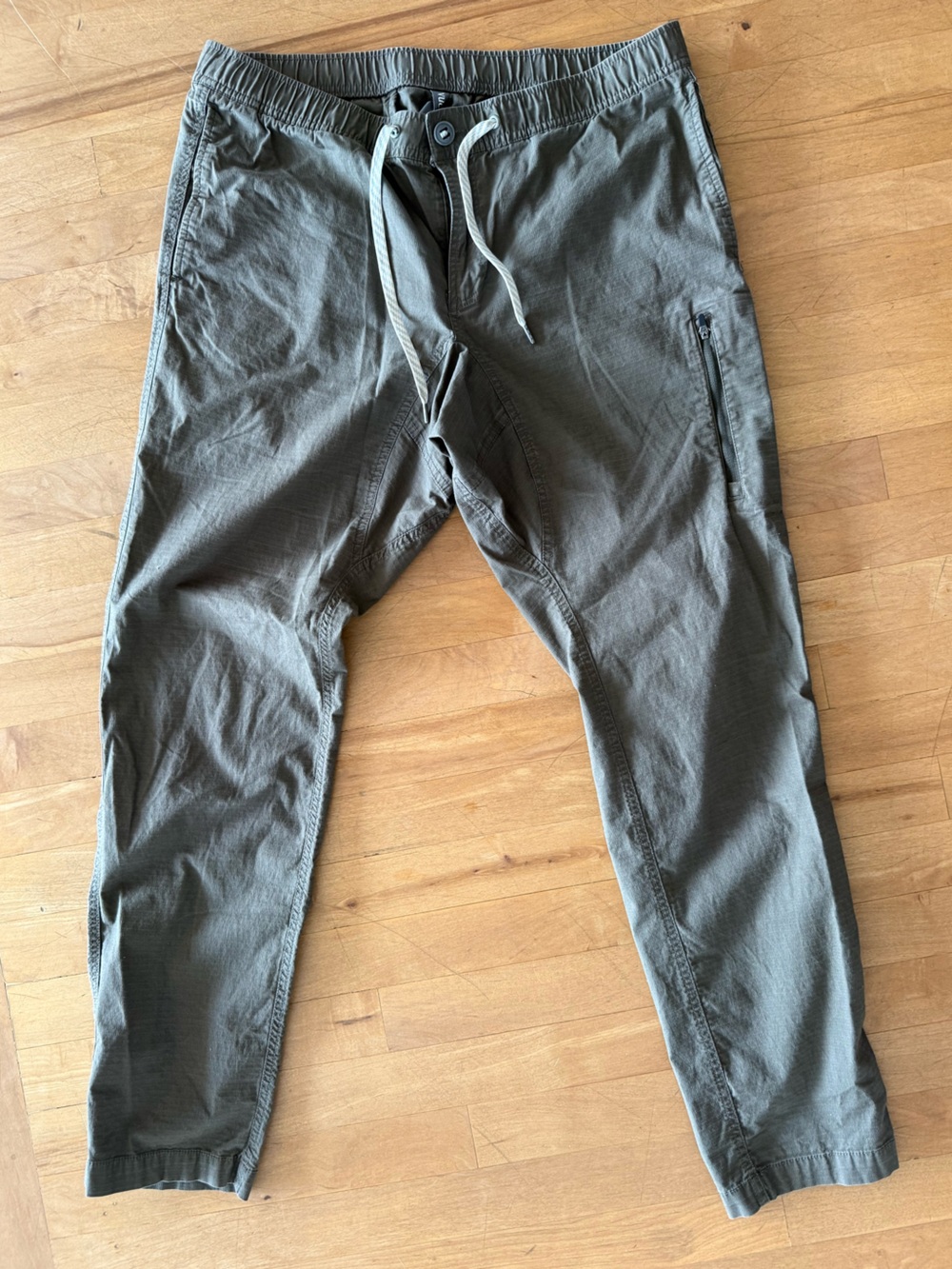 Vuori Ripstop Climber Pants Men’s XL Dark Oregano